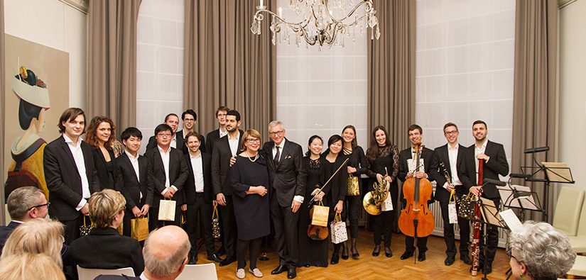 Konzertabend, Karajan Akademie, Palais Am Stadthaus, Schwarz, Mann