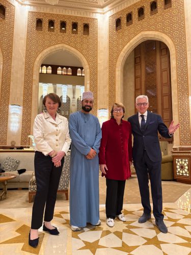 Ira-Schwarz-und-Dieter-Mann-Oman-2026 4